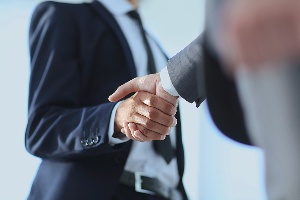 株式会社サンプルと、ソフトウェア開発に関するパートナーシップに基本合意しました